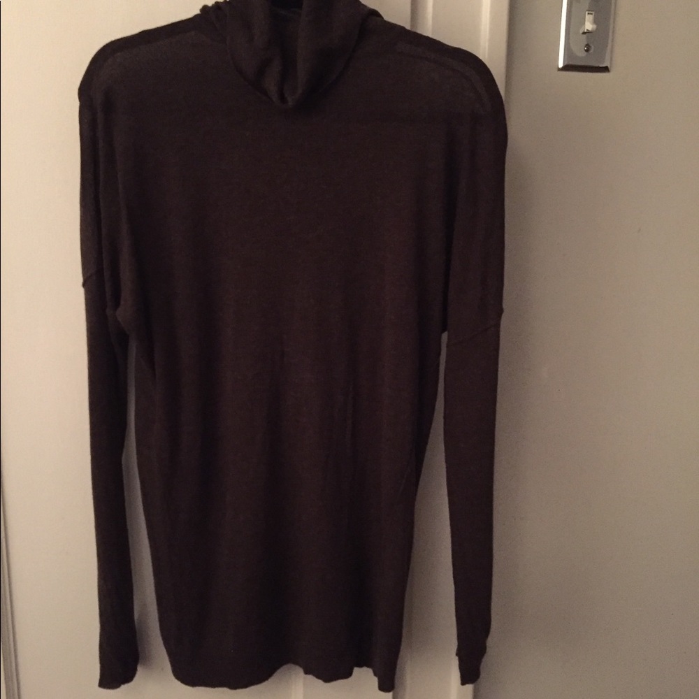 Vince lightweight wool turtleneck sweater tunic